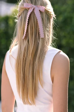 Cami Bow Clip