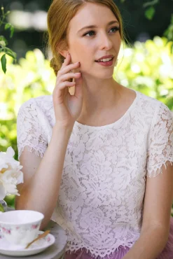 Ellie Short Sleeve Lace Top