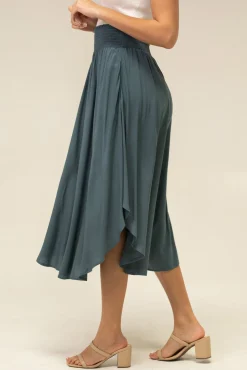 Joyce Round Hem Skirt