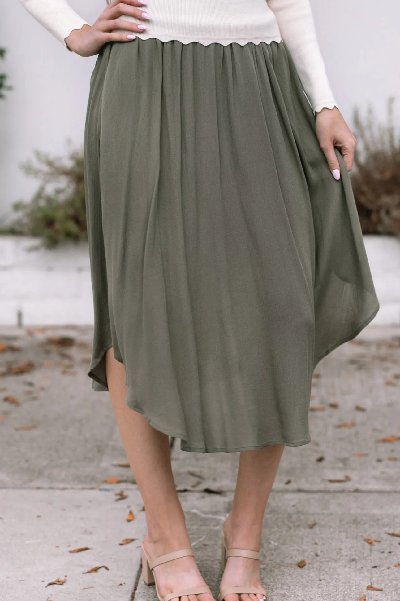 Joyce Round Hem Skirt