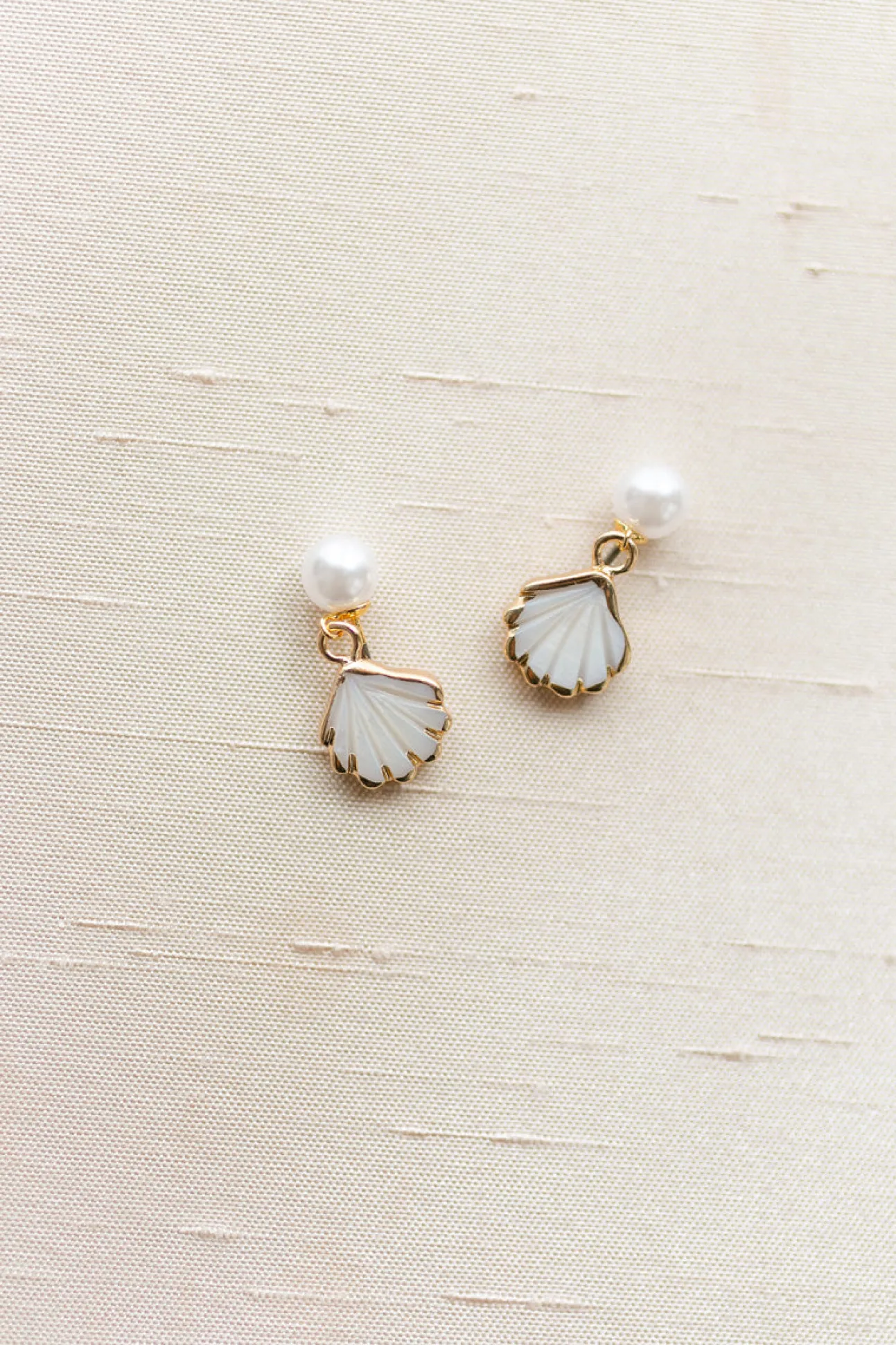 Lily Seashell Earrings