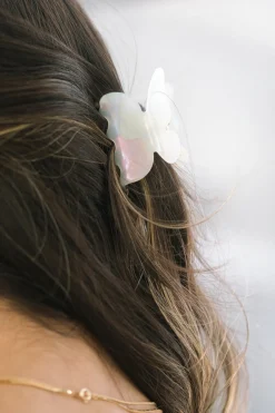 Lyla Butterfly Claw Clip