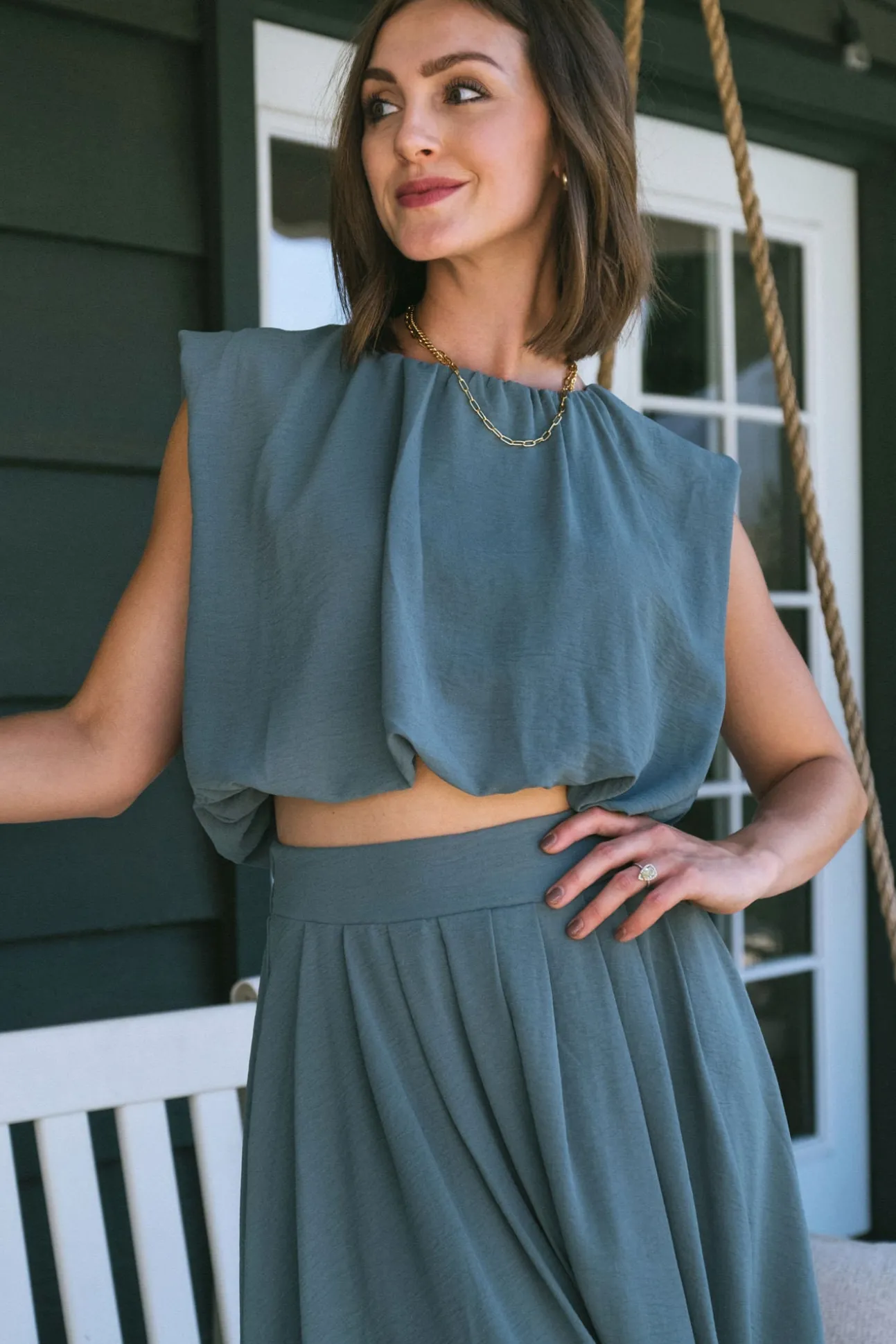 Robin Cropped Bubble Tank