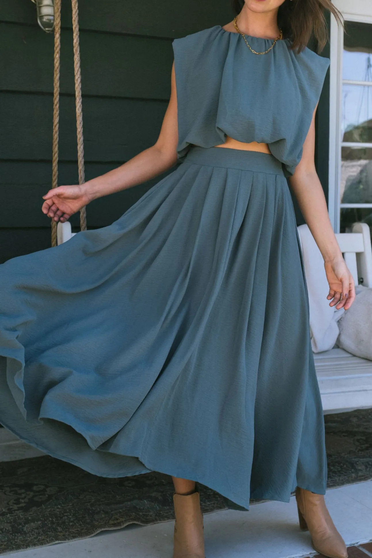 Robin Pleated Midi Skirt