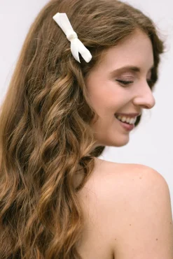 Suzy Velvet Bow Hair Clip